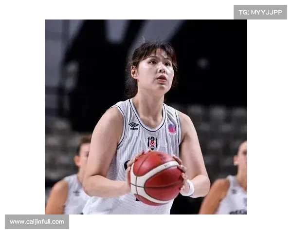 李月汝再次贡献两双 飞翼队连续三场胜利展现强劲势头 李月汝再次贡献两双 飞翼队连续三场胜利展现强劲势头