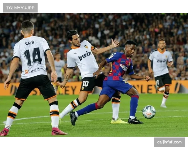 科莫主场预期进球值达1.7体系化进攻造险稳健