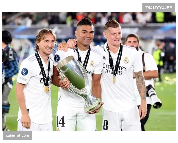 皇马去典礼中场化 贝林厄姆伪九号角色提升反击效率